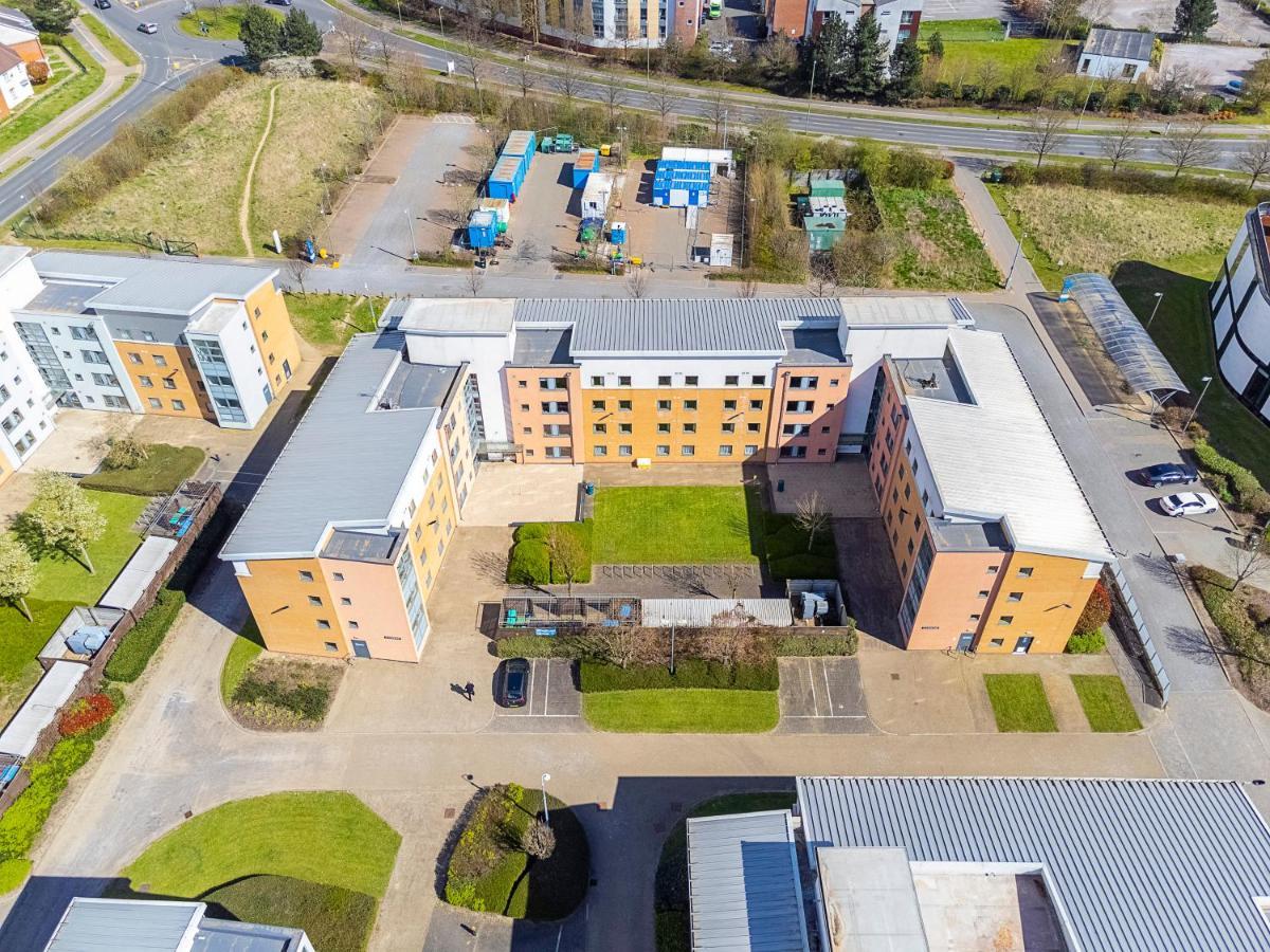 Vibrant Ensuite Rooms, Hatfield - Sk Buitenkant foto